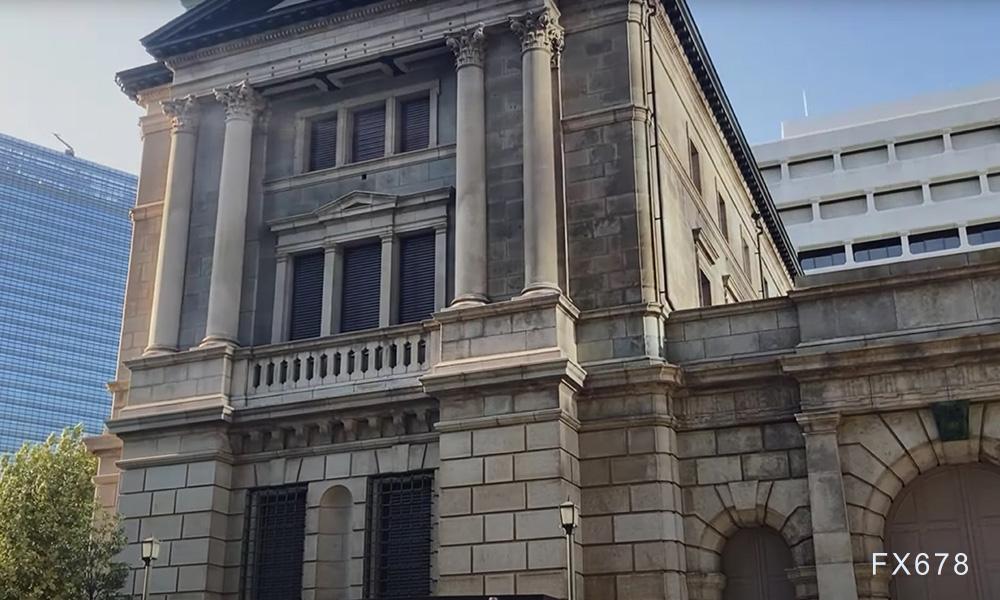 周四(3月6日)，CBOT谷物期货市场经过一段时间的下跌后，出现了反弹，结束了因关税言论引发的恐慌性抛售。然而，巴西创纪录的大豆丰收以及全球供需结构仍对价格造成压力。持仓数据显示出基金情绪的分化，加之国际交易的波动，使得市场短期走势充满不确定性。