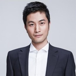 美国大型银行股全线下滑，花旗集团下跌超过6%，富国银行和美国银行下跌超过5%，摩根士丹利下跌近5%，高盛下跌超过4%。